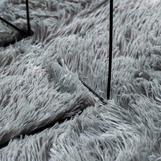 Hoogpolig vloerkleed NAVARRA 160x160 cm polyester zilvergrijs