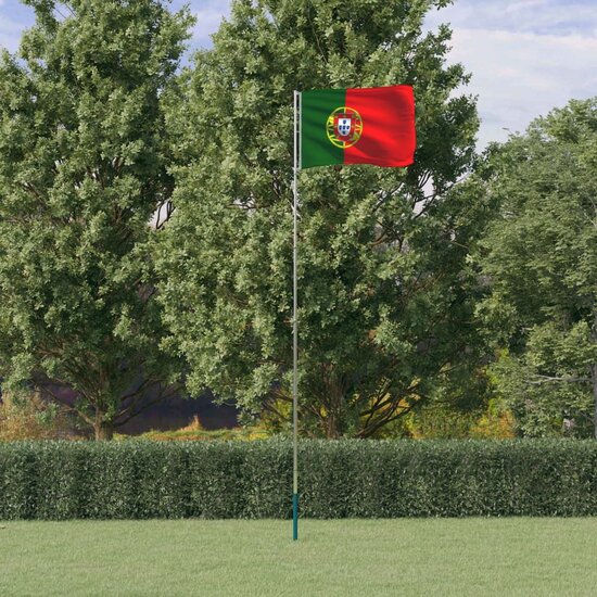 Vlag met vlaggenmast Portugal 5,55 m aluminium