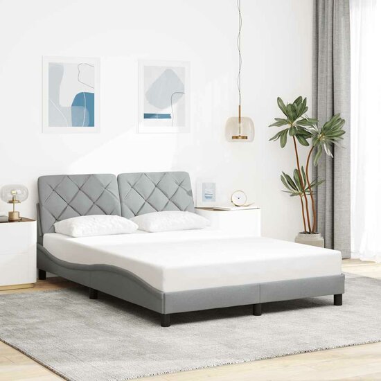 Bedframe met LED zonder matras stof 140x190 cm lichtgrijs