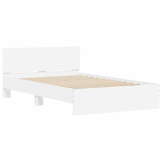 Bedframe Met Hoofdeinde En Led 140 x 190 cm Wit
