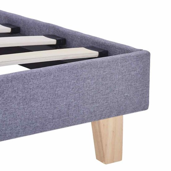 Bedframe zonder matras 135x190 cm lichtgrijs