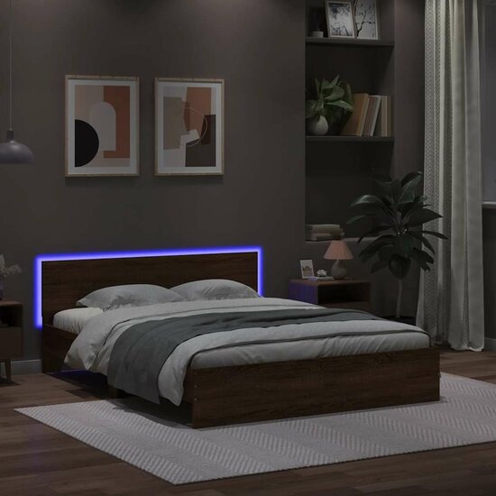 Bedframe Met Hoofdeinde En Led 150 x 200 cm bruin eikenkleur