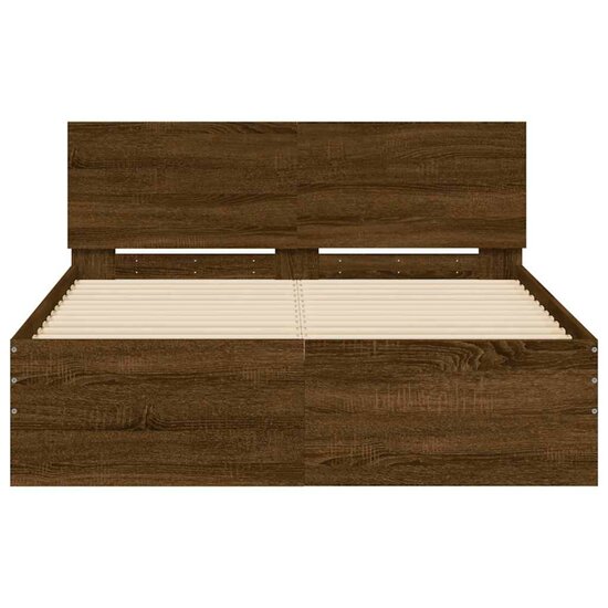 Bedframe Met Hoofdeinde En Led 140 x 190 cm bruin eikenkleur
