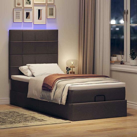 Ottoman Bed Met Matras En Led&#039;s 80X200Cm Stof 80 x 200 cm Donkerbruin