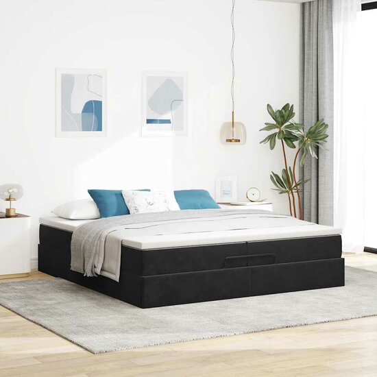 Ottoman Bed Met Matrassen 200X200Cm Fluweel 200 x 200 cm Zwart