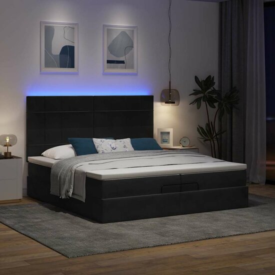 Ottoman Bed Met Matrassen En Led&#039;s 200X200Cm Fluweel 200 x 200 cm Zwart