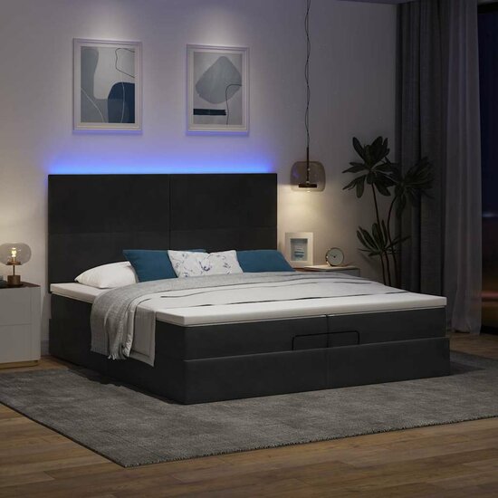 Ottoman Bed Met Matrassen En Led&#039;s 200X200Cm Fluweel 200 x 200 cm Zwart
