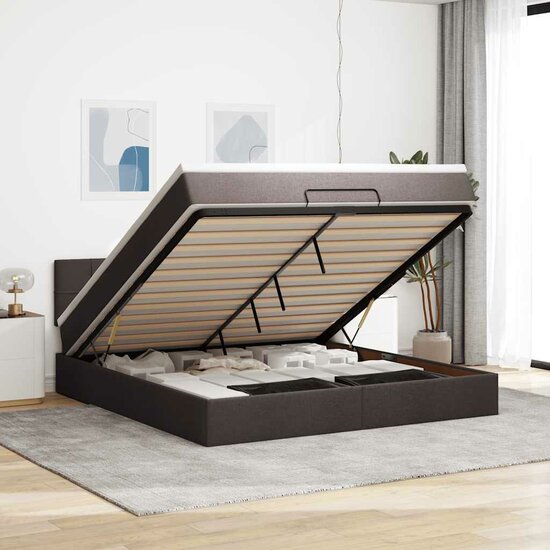 Ottoman Bed Met Matras En Led&#039;s 160X200Cm Stof 160 x 200 cm Donkerbruin