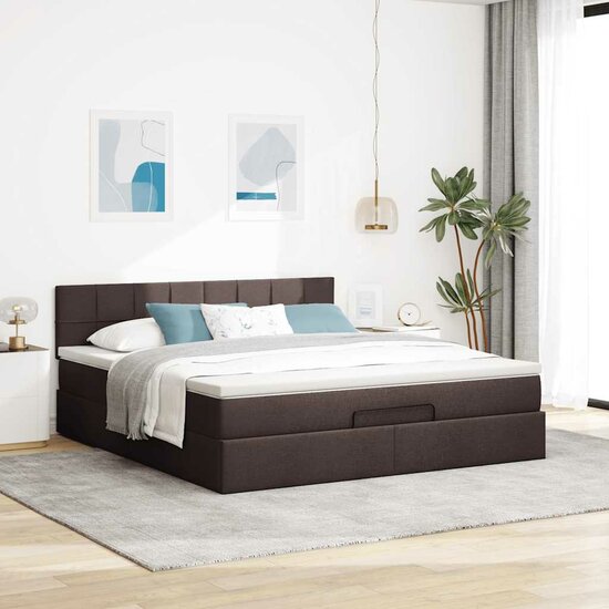 Ottoman Bed Met Matras En Led&#039;s 160X200Cm Stof 160 x 200 cm Donkerbruin
