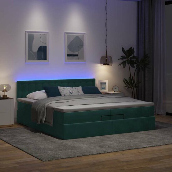 Ottoman Bed Met Matrassen En Led&#039;s 200X200Cm Fluweel 200 x 200 cm Donkergroen