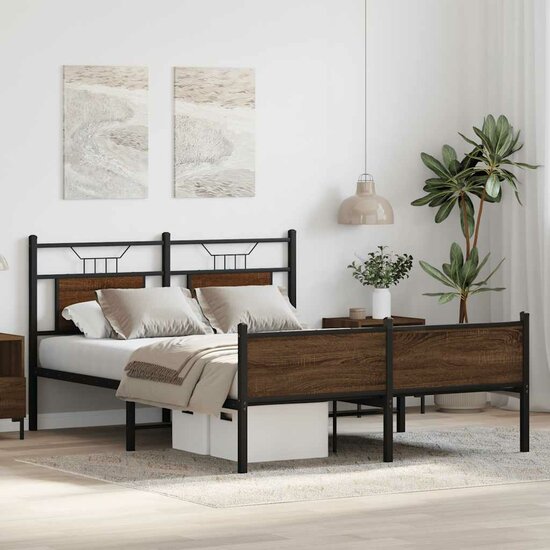Bedframe Zonder Matras Bewerkt Hout 150 x 200 cm bruin eikenkleur
