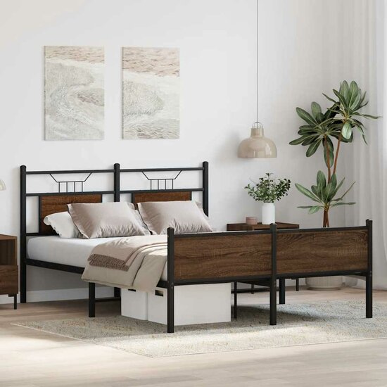 Bedframe Zonder Matras Bewerkt Hout 140 x 190 cm bruin eikenkleur