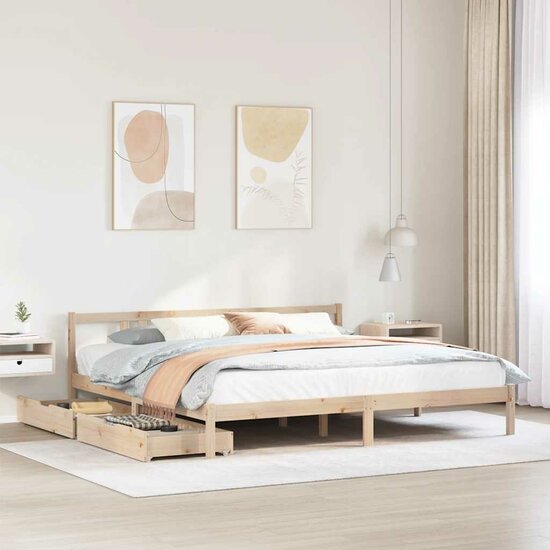 Bedframe Zonder Matras Massief Grenenhout 200 x 200 cm Naturel