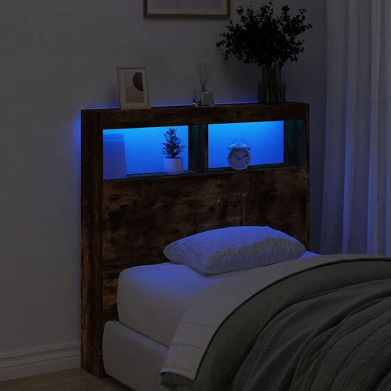 Hoofdbordkast met LED-verlichting 100x17x102 cm gerookt eiken