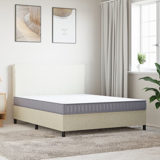 Schuimmatras middelzacht 160x200 cm