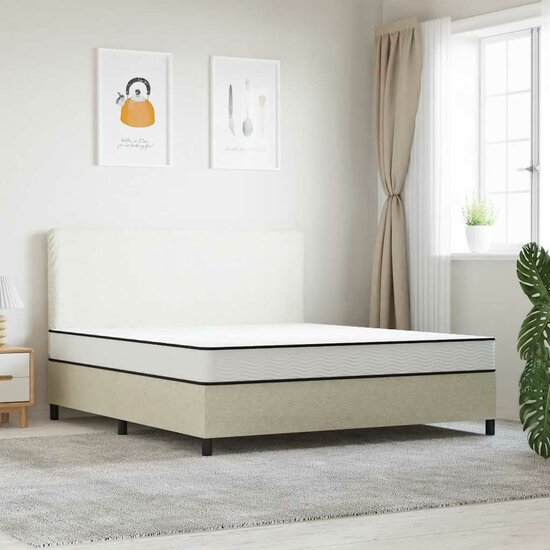 Binnenveringmatras middelhard 200x200 cm King Size